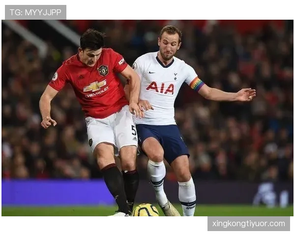 凯恩与莱万终结模式分化：从单点爆破到体系依赖的转型逻辑